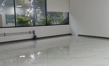 Local comercial en Renta 1570 m2 en Periferico Sur.