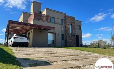 Casa - Los Cardales