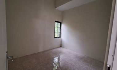 SIAP HUNI RUMAH MURAH NUANSA JEPANG MODERN DEKAT JL PROVINSI