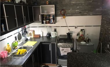 AMPLIO DUPLEX CON LOCAL EN JAUREGUI !!!