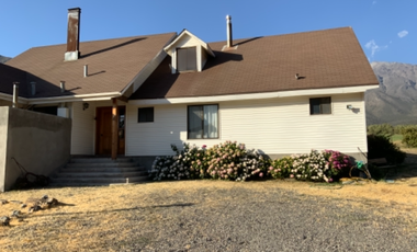 CASA CON  PARCELA, INMEJORABLE VISTA A LA CORDILLERA, SAN FRANCISCO DE LOS ANDES