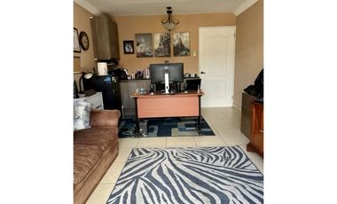 ALQUILO/VENDO HERMOSA CASA EN CONDADO DEL REY $650,000