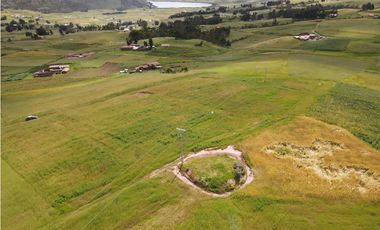 VENDO TERRENO 1,000 M2 HUAYPO GRANDE CHINCHERO CUSCO PERÚ