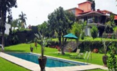 Casa Sola en Jardines de Delicias Cuernavaca - ROVA-10-Cs