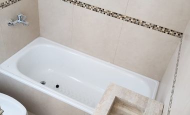 Departamento en venta en Remedios de Escalada Oeste