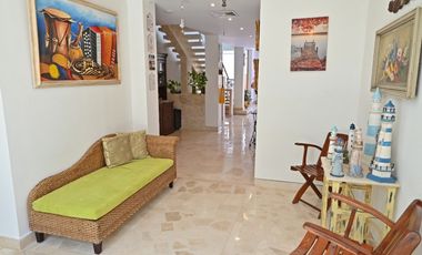 Manzanillo del Mar - Venta de Exclusiva Casa de Playa.