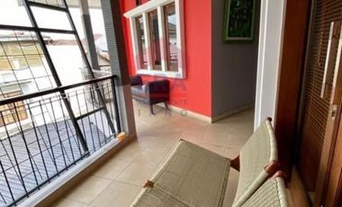 Rumah bersih terawat siap huni full furnished Setraduta Permai M3
