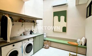 Dijual Hunian Premium 2 lantai yang berlokasi sangat strategis di Bintaro