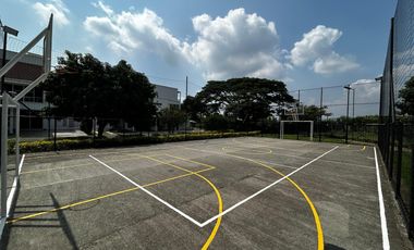 casa en venta en las mercedes. Cod V17554