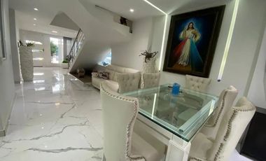 casa en venta en las mercedes. Cod V17554