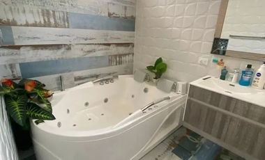 casa en venta en las mercedes. Cod V17554