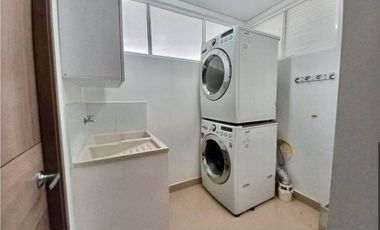 casa en venta en las mercedes. Cod V17554