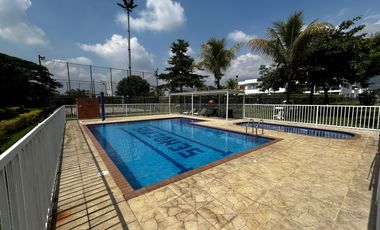 casa en venta en las mercedes. Cod V17554