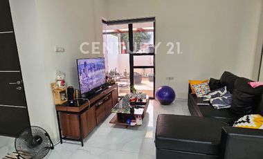 Rumah Siap Huni Di  Bulevar Hijau Cluster Dilenia, Harapan Indah