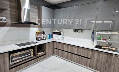 Rumah Siap Huni Di  Bulevar Hijau Cluster Dilenia, Harapan Indah