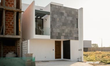 Casa en venta en fraccionamiento Monterreal, Cholula, Puebla