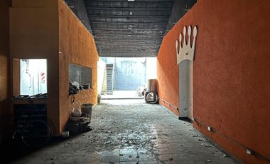 IMPORTANTE LOCAL LOTE PROPIO APTO TODO DESTINO. CORAZON DE PALERMO HOLYWOOD.