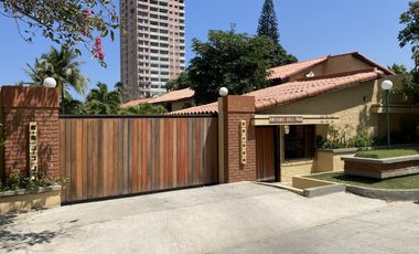 casa condominio en arriendo/venta en villa campestre. Cod A103784