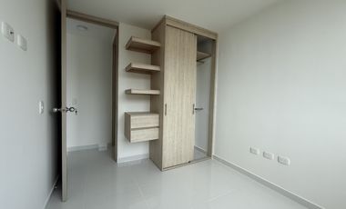 apartamento en arriendo en riomar. Cod A82