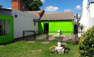 Roland Ross 7800 -  Bº Quintas de Arguello.