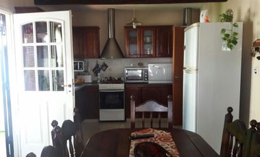 Roland Ross 7800 -  Bº Quintas de Arguello.