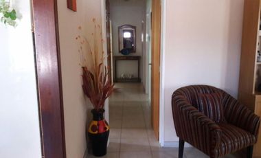 Roland Ross 7800 -  Bº Quintas de Arguello.