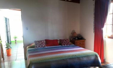 Roland Ross 7800 -  Bº Quintas de Arguello.