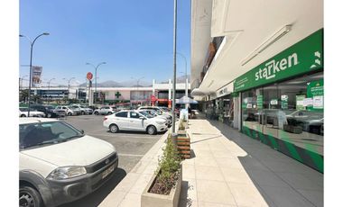 SE ARRIENDAN LOCALES COMERCIALES EN LA REINA