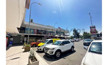 SE ARRIENDAN LOCALES COMERCIALES EN LA REINA