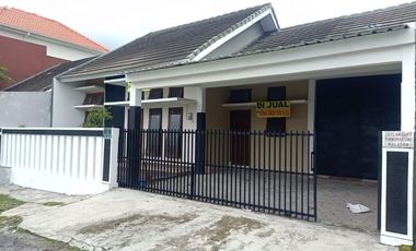 BUTUH UANG, RUMAH SIAP HUNI TIPE BESAR HARGA NEGO DI KALASAN