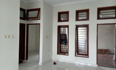 BUTUH UANG, RUMAH SIAP HUNI TIPE BESAR HARGA NEGO DI KALASAN