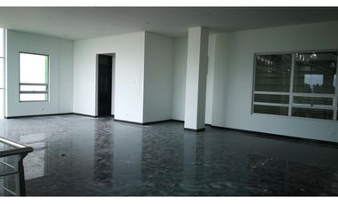 Vendo Bodega en Parque Industrial 2.994 M2