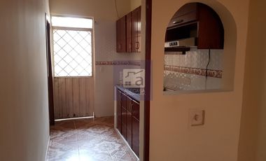 COD. 6293 - SE ARRIENDA APARTAMENTO - BARRIO:  LA CUMBRE