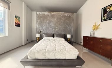 Casa en VENTA en marfil de estilo moderno con vista y acabados de lujo