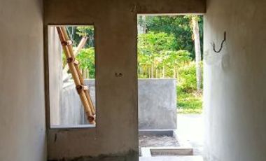 RUMAH SIAP HUNI DIJUAL DIPRAMBANAN DEKAT EXIT TOL MANISRENGGO