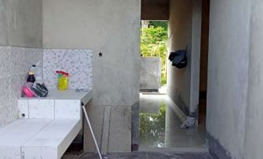 RUMAH SIAP HUNI DIJUAL DIPRAMBANAN DEKAT EXIT TOL MANISRENGGO