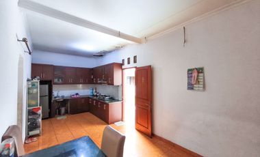 Rumah Luas SHM 9 Menit ke Pintu Tol Kebon Jeruk 2 Dibantu KPR J-40195