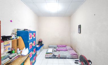 Rumah Luas SHM 9 Menit ke Pintu Tol Kebon Jeruk 2 Dibantu KPR J-40195