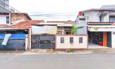 Rumah Luas SHM 9 Menit ke Pintu Tol Kebon Jeruk 2 Dibantu KPR J-40195