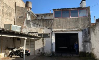 Excelente propiedad en Distrito R4. Gran potencial !!