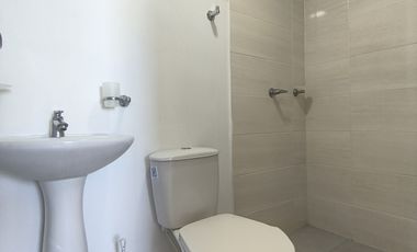 apartamento en arriendo en prados del este. Cod A31066