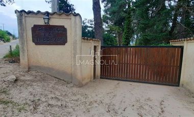 Casa en venta de 4 dorm. en Las Cabras