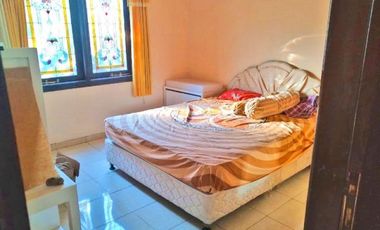 Rumah Bagus 2 Lantai Luas 250 di PBI Araya kota Malang