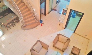Rumah Bagus 2 Lantai Luas 250 di PBI Araya kota Malang