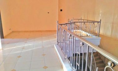 Rumah Bagus 2 Lantai Luas 250 di PBI Araya kota Malang