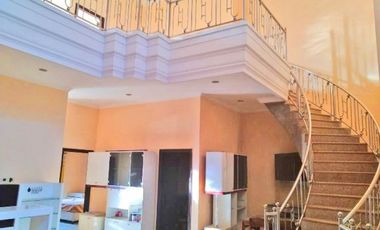 Rumah Bagus 2 Lantai Luas 250 di PBI Araya kota Malang