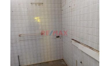 Venta De Casa Como Terreno!! Excelente Oportunidad Para Desarrollo Inmobiliario En Santiago De Surco