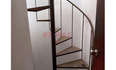 Venta De Casa Como Terreno!! Excelente Oportunidad Para Desarrollo Inmobiliario En Santiago De Surco