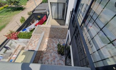 casa en venta en entre verde. Cod V5278