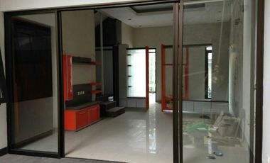 DIJUAL RUMAH MEWAH DI CIMAHI, CIBABAT. DEKAT JOGJA GRIYA, RS CIBABAT.